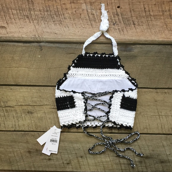 πΌPILYQ CROCHET SWIM TOPπΌ - Picture 4 of 7